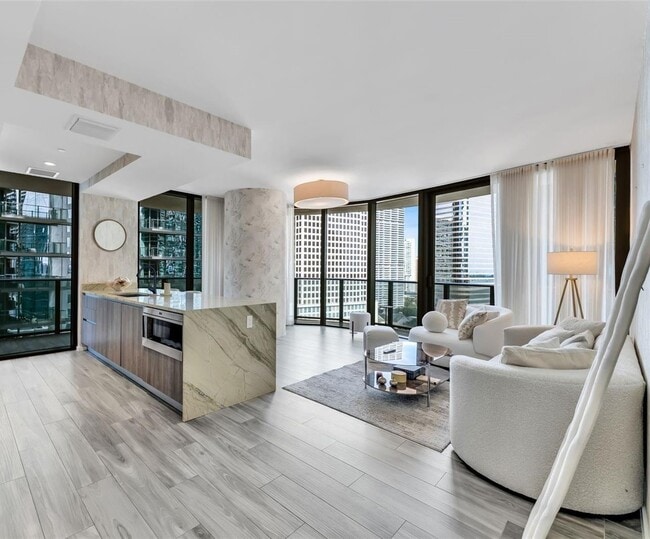 Foto del edificio - 801 S Miami Ave