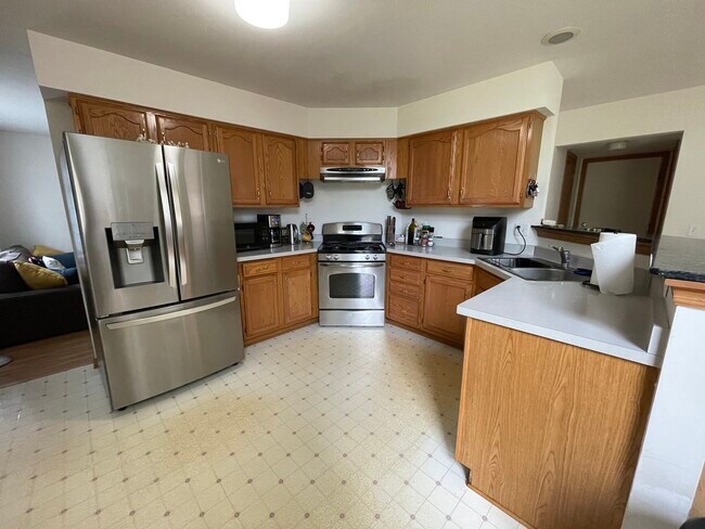 Foto del edificio - 1456 Lancaster Ct