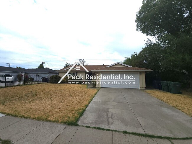 Building Photo - 3 br, 2 bath House - 4417 A Pkwy