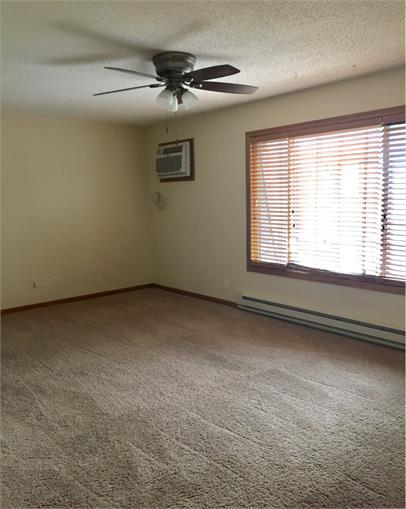Building Photo - 3109 W Heritage Dr