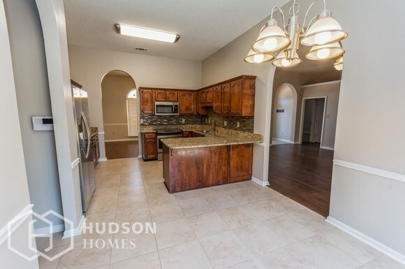 Building Photo - NOW AVAILABLE! - 1756 Edgeburg Ln, Cordova...