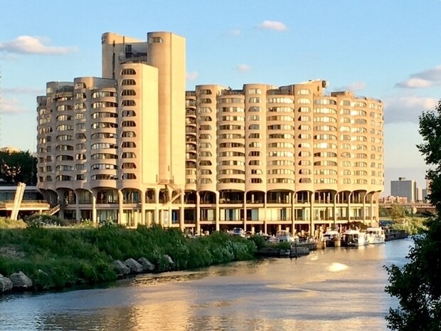 Foto del edificio - 800 S Wells St