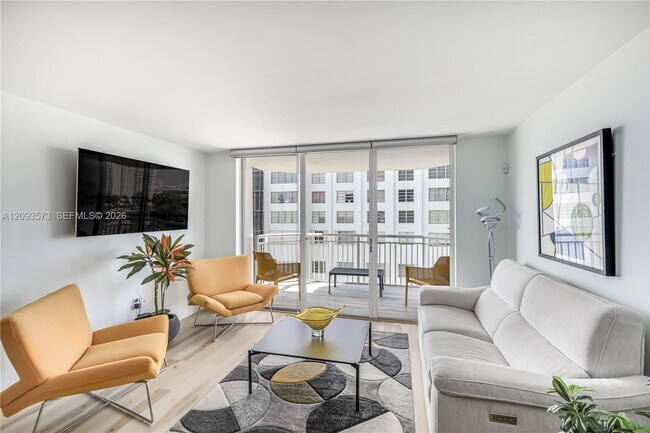 Foto del edificio - 18051 Biscayne Blvd
