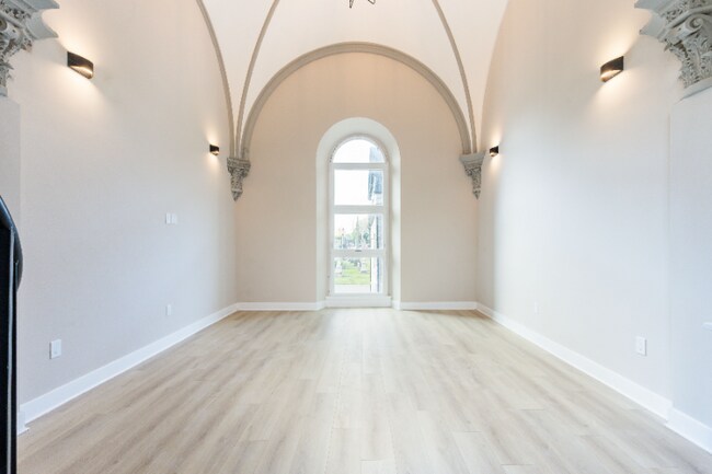 Foto del edificio - 1030 N 48th St