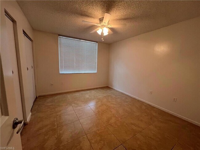 Foto del edificio - 1170 Wildwood Lakes Blvd