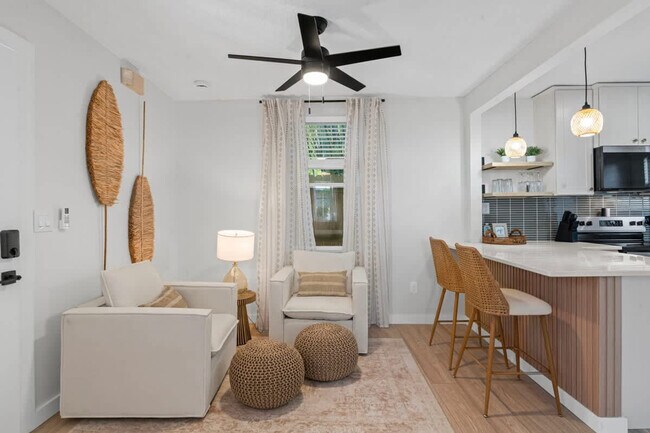 Foto del edificio - 138 1/2 Oneida Street-SI ID1578587P