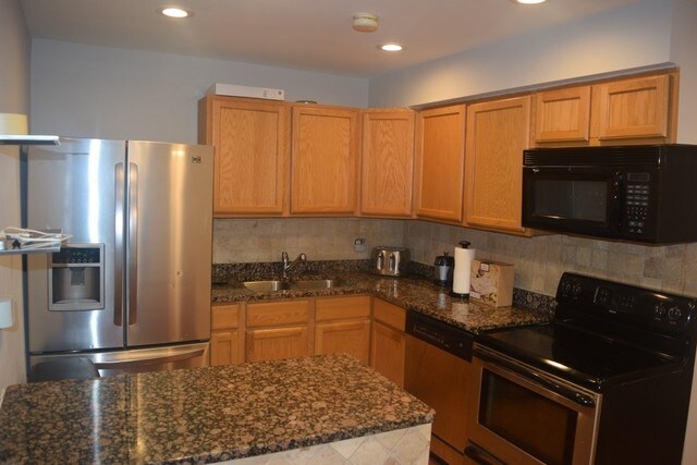 Foto del edificio - 4753 25th Ave