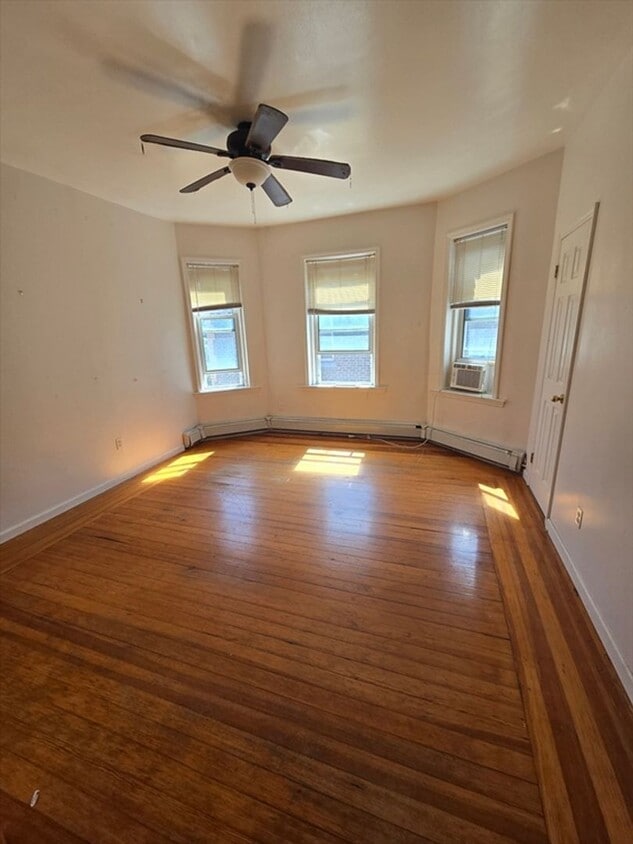 Photo - 7 Litchfield Rd #3C Boston MA 02135