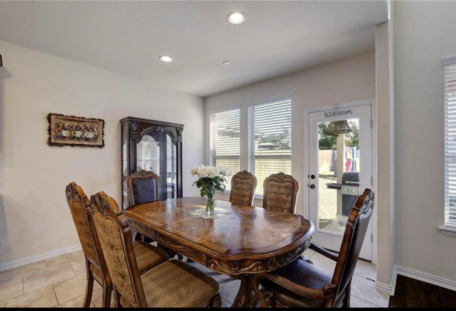 Building Photo - 1694 Oyster Creek