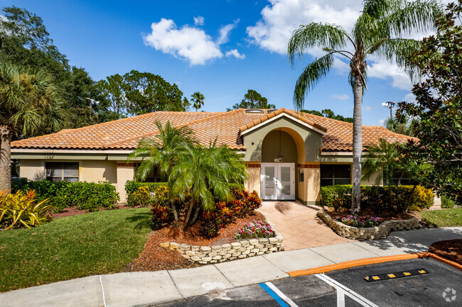 7421 Forrest Brook Ln Orlando, FL 32819 - The Sanctuary at Bay Hill