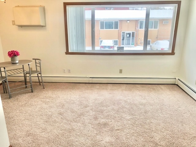 Building Photo - Luxford Court Apartment Community