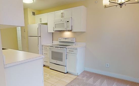 Photo - Regency Plaza Apartments