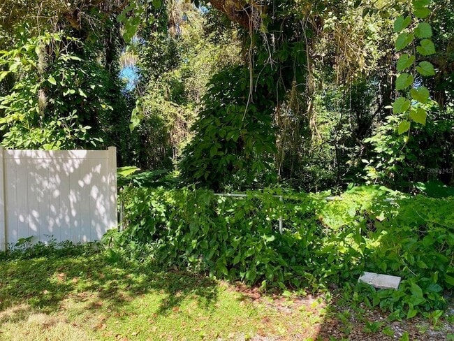 Building Photo - 1503 N County Rd 19A