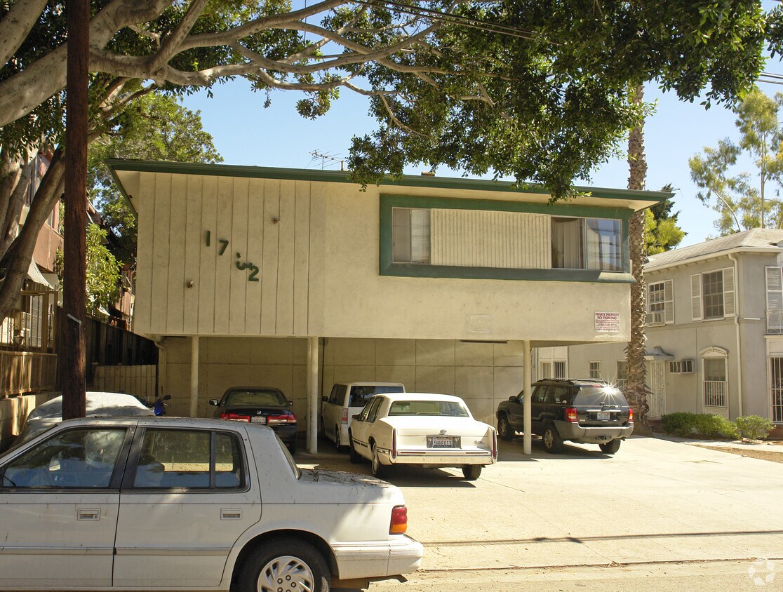 Foto del edificio - 1732 El Cerrito Pl