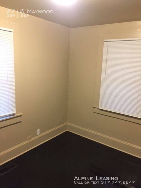 Building Photo - Big House / Big Garage/ Fenced Yard
