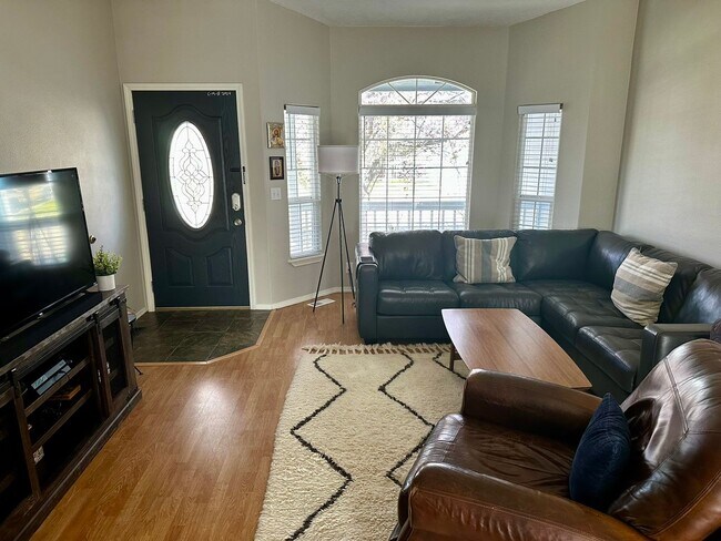 Foto del edificio - Cozy Home in Columbia Village!