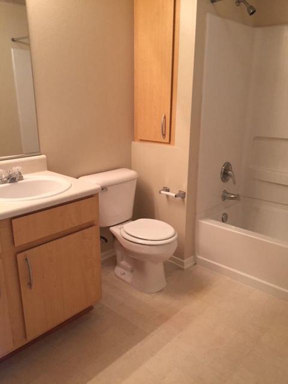 Building Photo - 1688 Tonini Dr