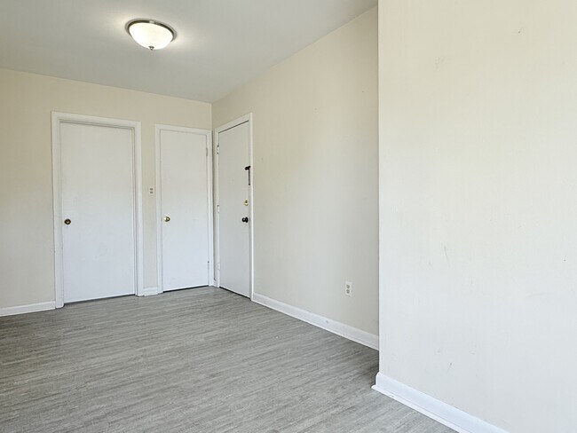 Photo du bâtiment - 1590 Ouellette Ave