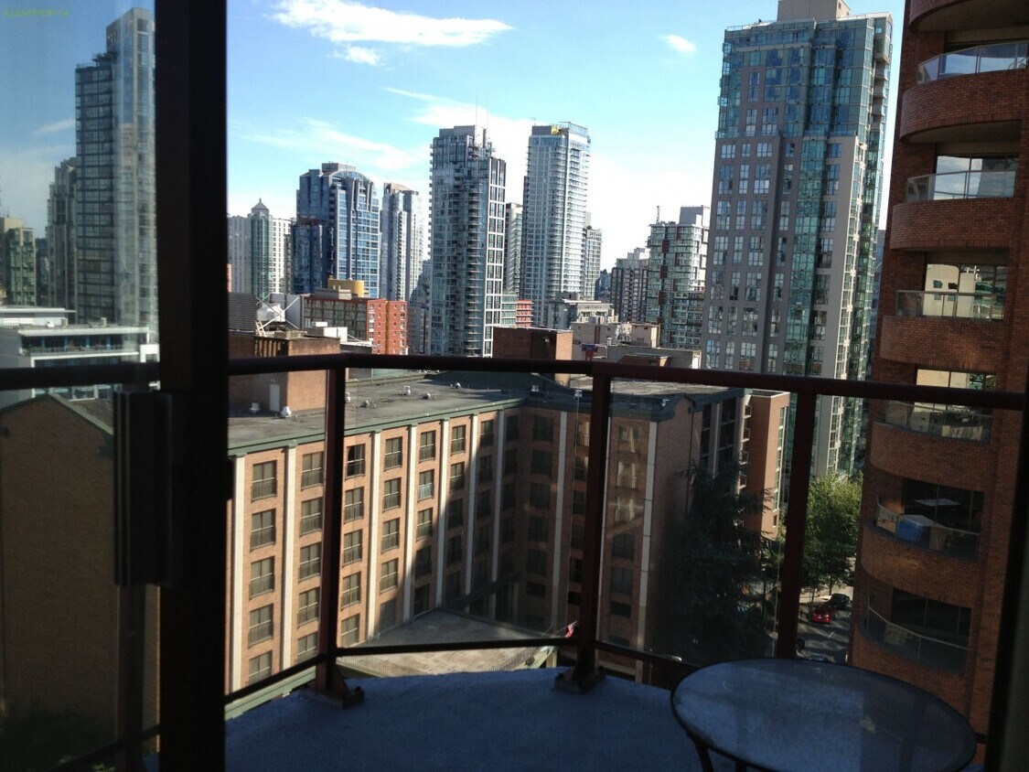 Photo principale - 811-1811 Helmcken St