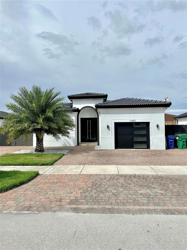 Foto principal - 13465 SW 277th Ln