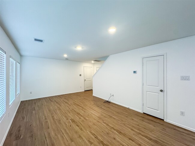 Foto del edificio - 26806 Jasmine Breeze Dr