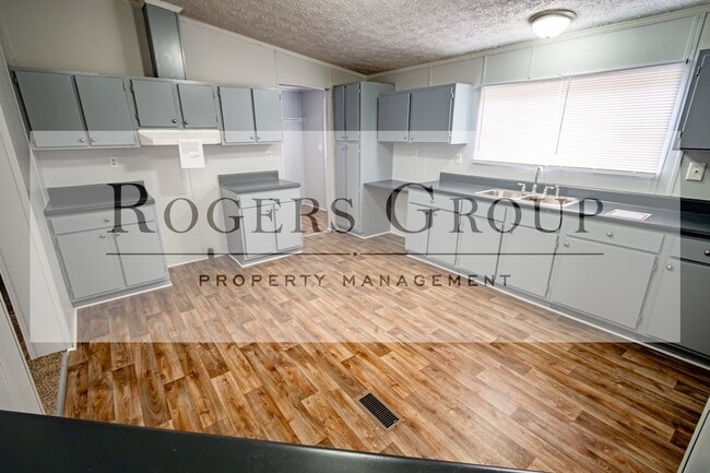 Foto del edificio - 67 Pete Abbott Ln