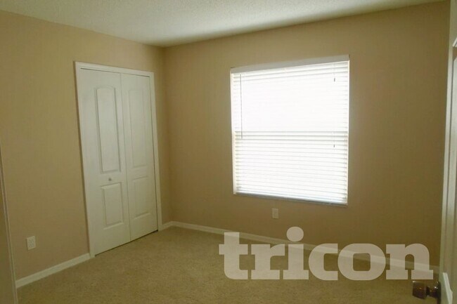 Building Photo - 5544 Elizabeth Rose Square