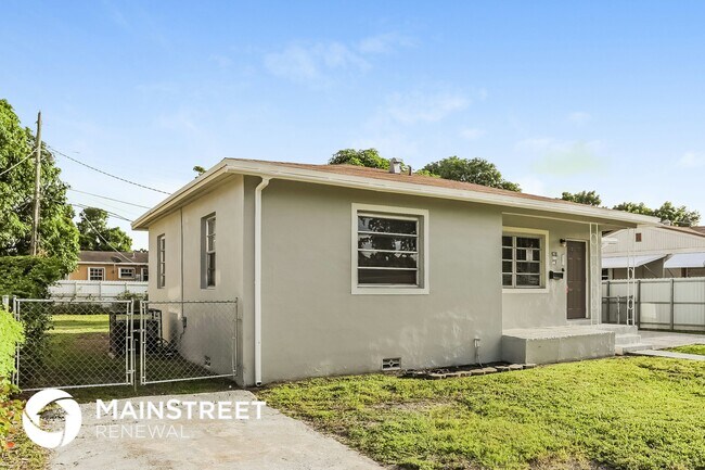 Foto del edificio - 2910 NW 70th Terrace