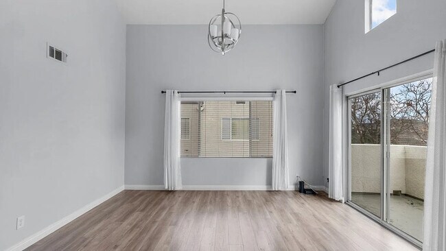 Foto del edificio - 24491 Valle Del Oro