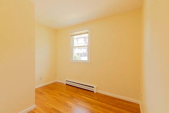 Foto del edificio - 89 Brayton Rd