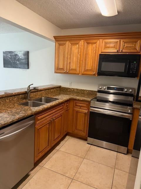 Foto del edificio - 1562 Lake Crystal Dr