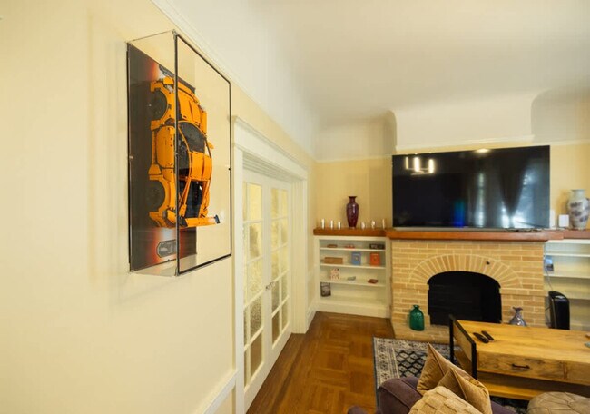 Foto del edificio - 1107 Broadway-ID1309749P