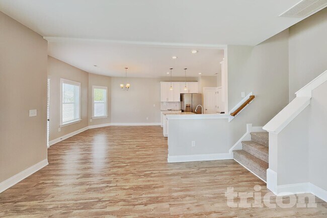 Foto del edificio - 834 Lakemont Dr