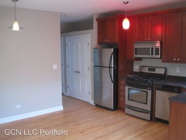 Building Photo - 1 br, 1 bath House - 1625 W Fargo Ave #3N