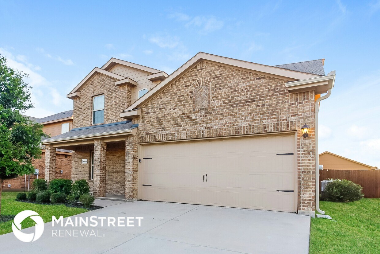 Foto principal - 1213 Basswood Ln