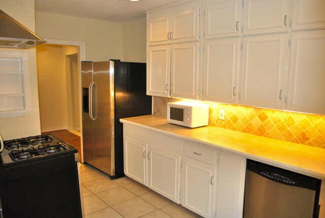 Foto del edificio - 5126 W Mockingbird Ln