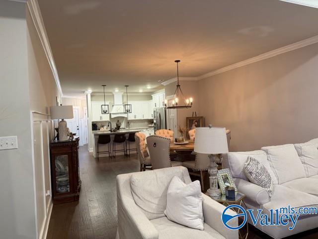 Building Photo - 171 John Deere Way