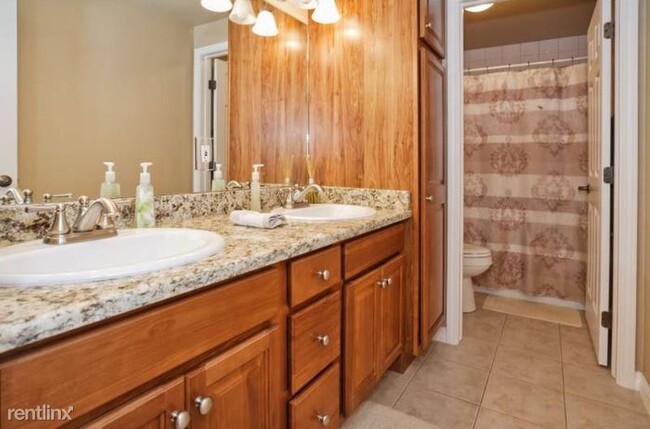 Foto del edificio - 6 br, 3.5 bath House - 671 Saber Creek Drive