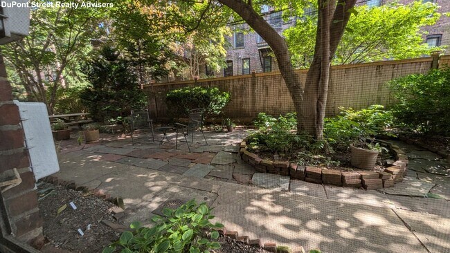 Foto del edificio - Luxury, Spacious 1-Bed near T in South End...