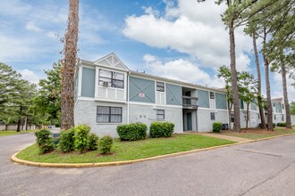 Building Photo - Emberly Apartments