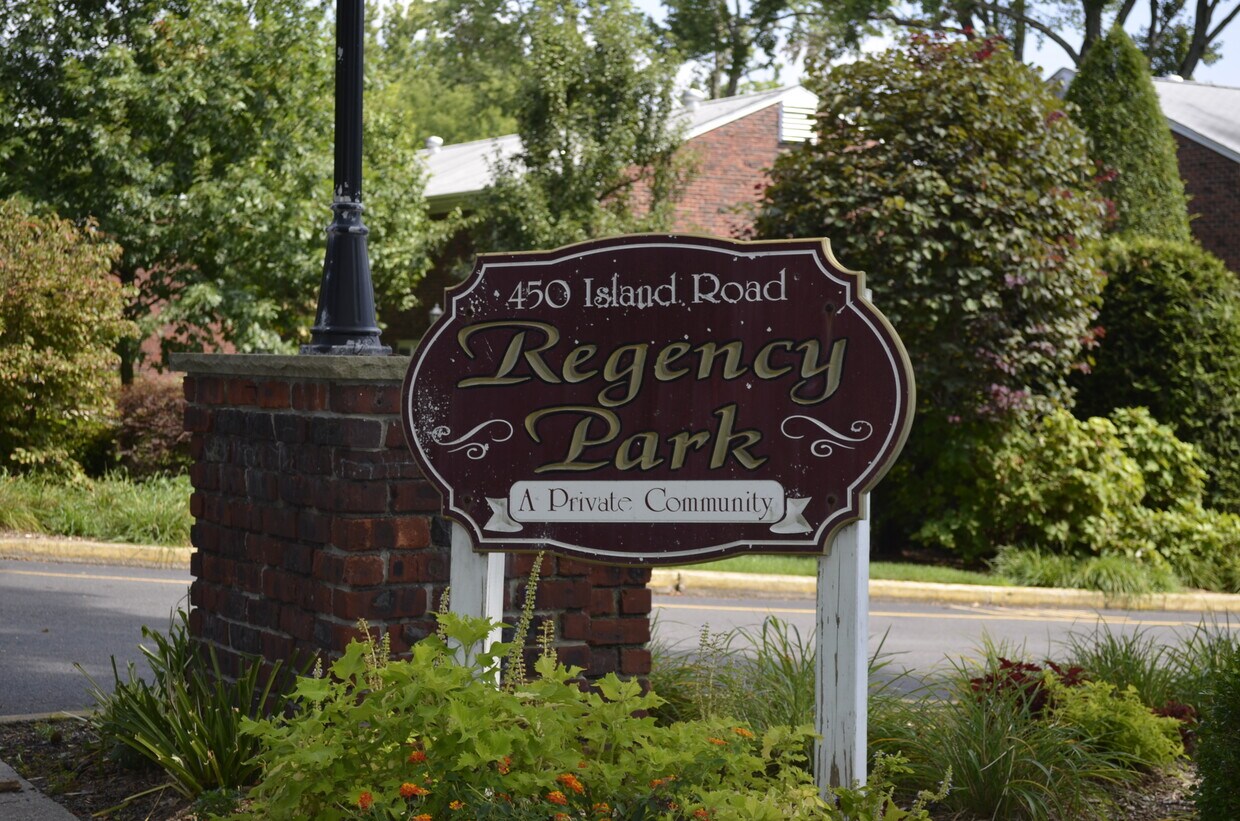 67 Regency Park, Ramsey, NJ 07446 Condo for Rent in Ramsey, NJ