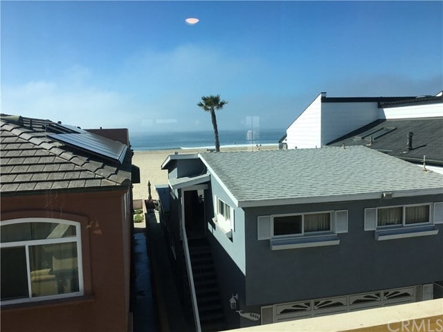 Building Photo - 6605 Seashore Dr