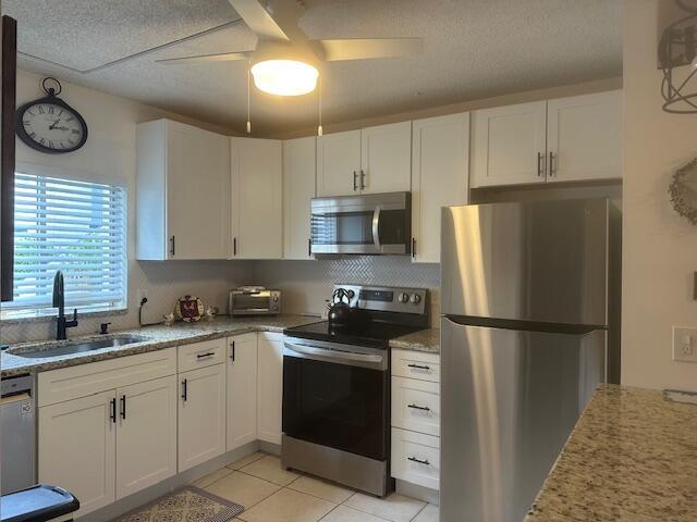 Foto del edificio - 1561 NE 12th Terrace