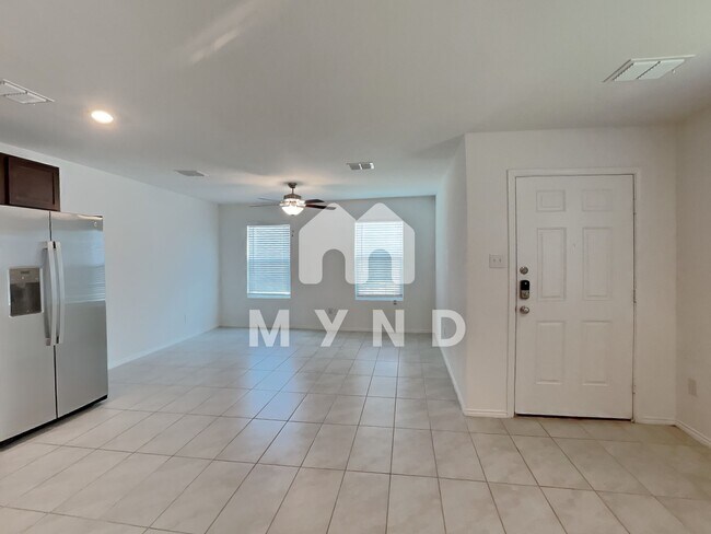 Building Photo - 3012 Wallace Wells Ct
