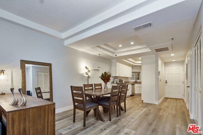 Foto del edificio - 3743 S Canfield Ave