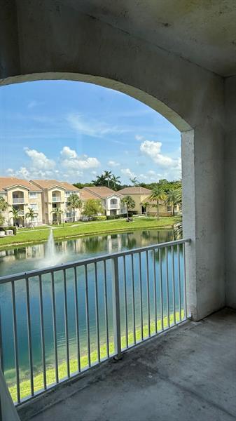 Foto del edificio - 2620 S University Dr