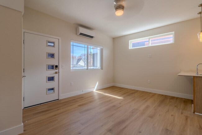 Foto del edificio - 917 Third St