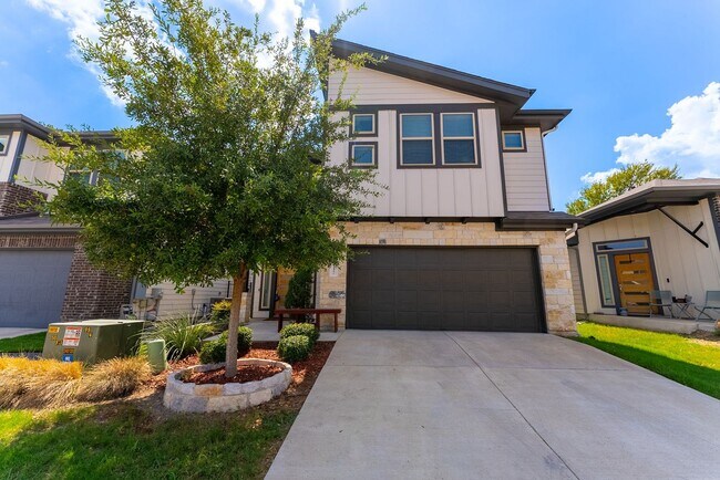 Building Photo - Live Smart in Austin: Stunning 3-Bedroom H...