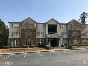 Building Photo - 12102 Fairington Ridge Cir