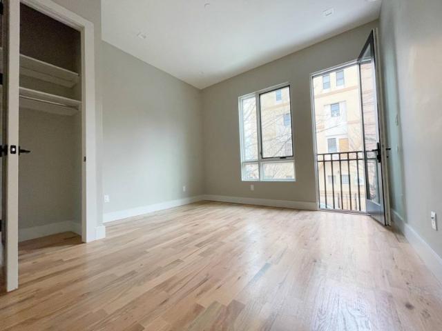 Foto del edificio - 2 bedroom in BROOKLYN NY 11221